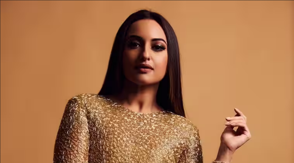 Sonakshi Sinha movie in trouble, filmmaker sends legal notice to T-Series
